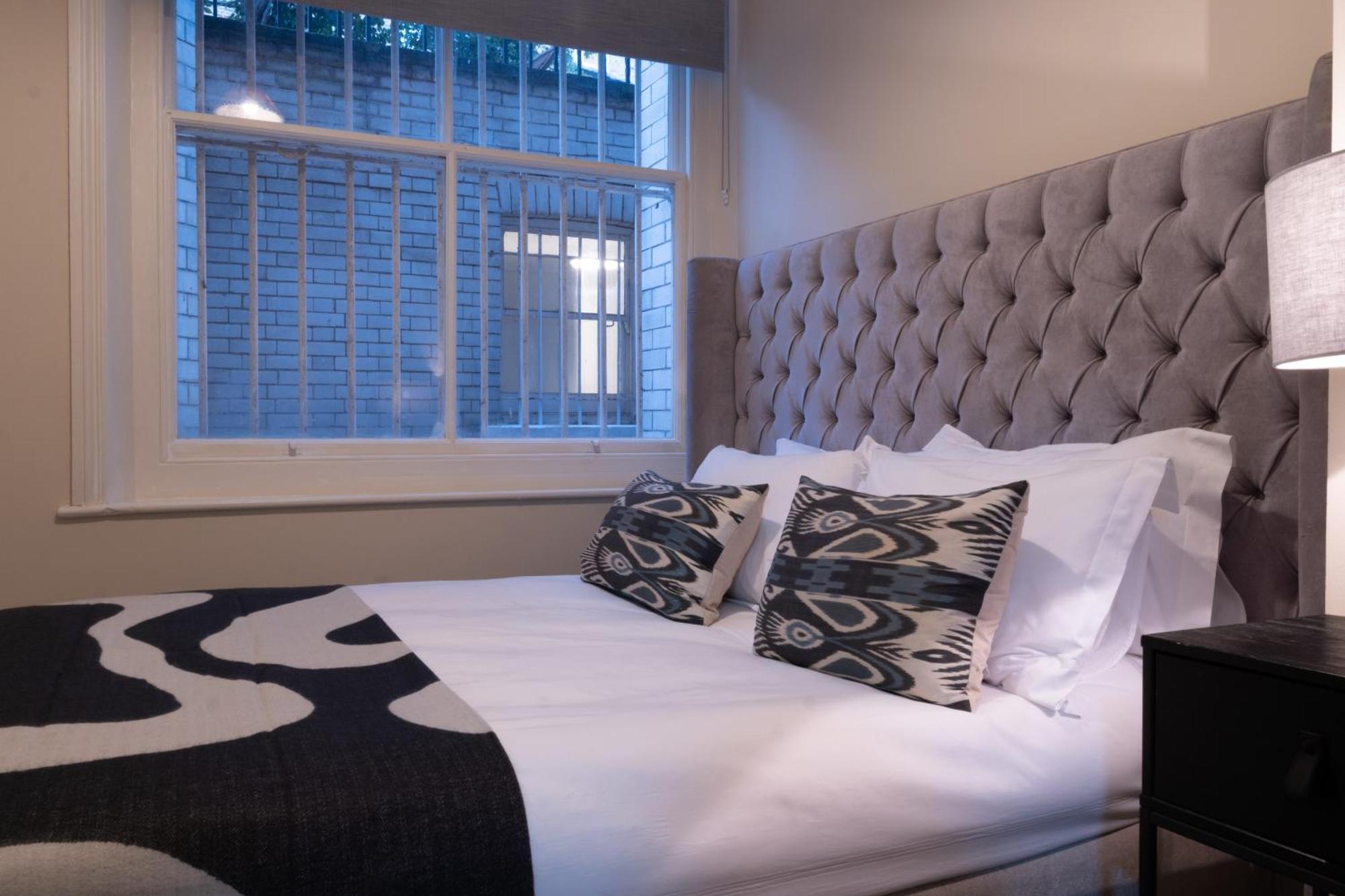 The Egerton - Luxury London