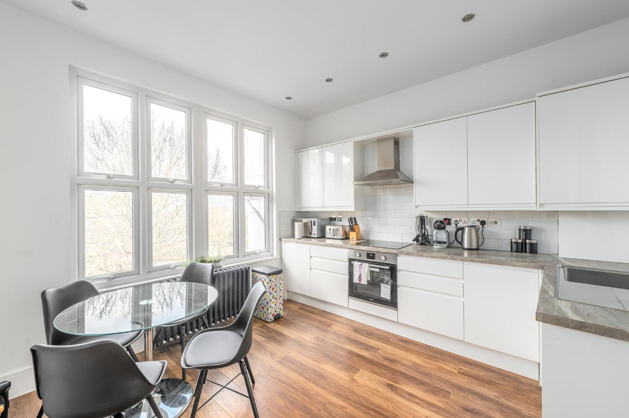 Apartment Stunningly Luxurious London