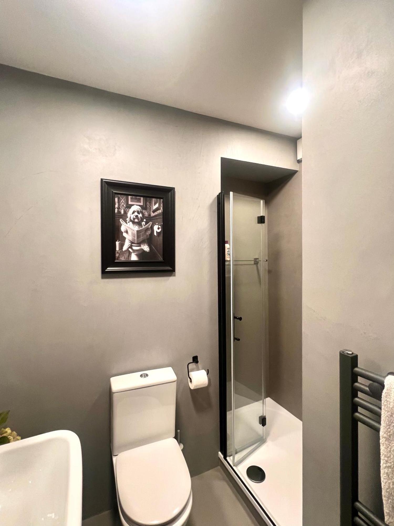 Fully Refurbed 2025 1 Minute To Old Street Station Apartment *