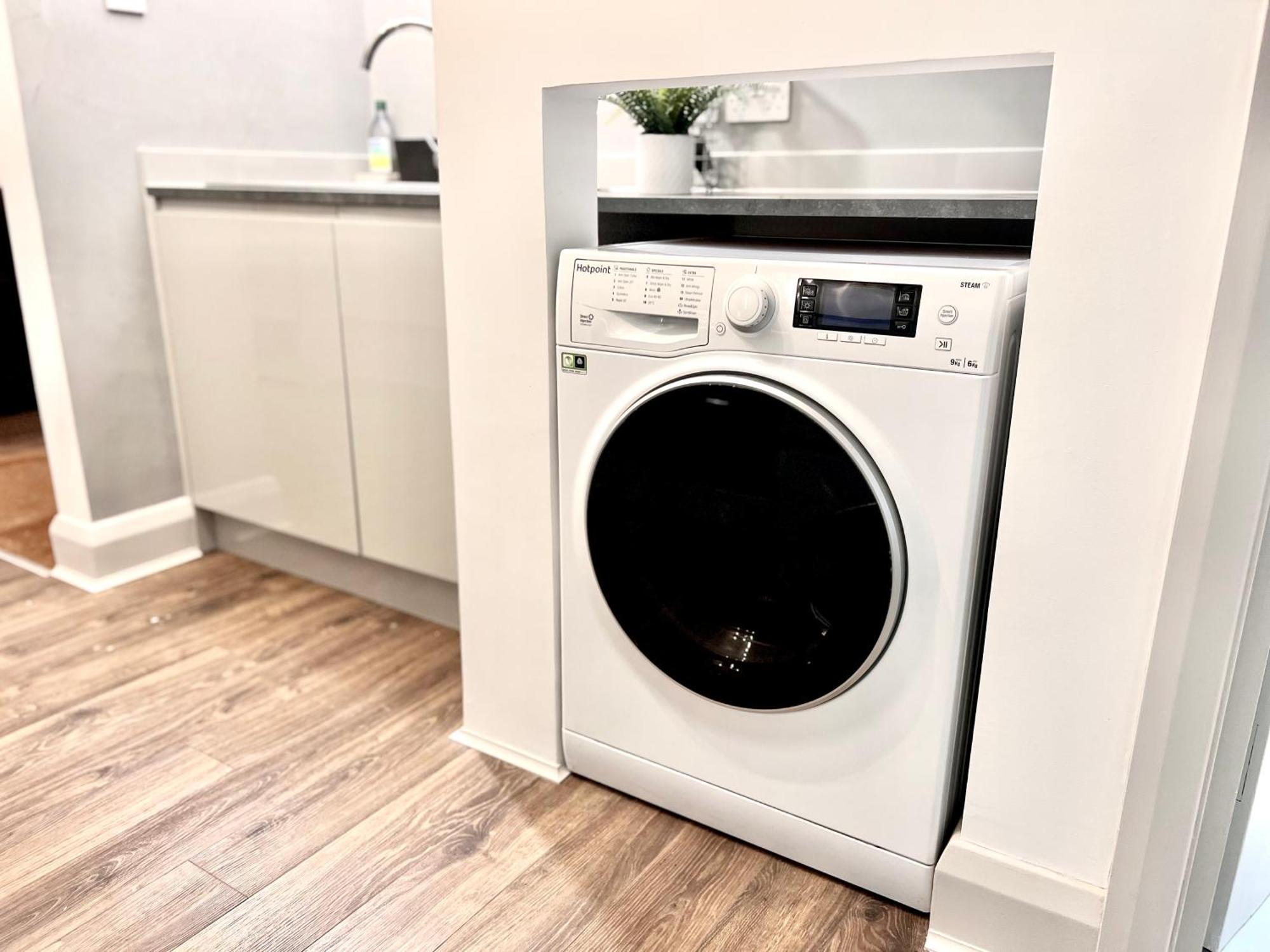 Apartment Fully Refurbed 2025 1 Minute To Old Street Station London