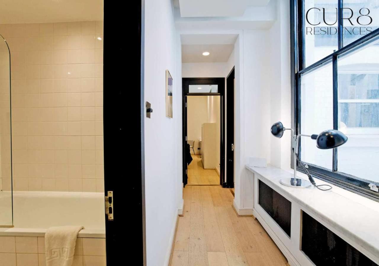 Apartment Harrods Hideaway 3 Bedroom Flat *