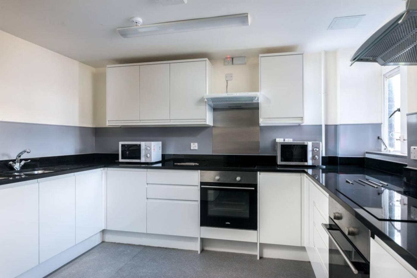 Ifor Evans Hall, Camden Leilighet *