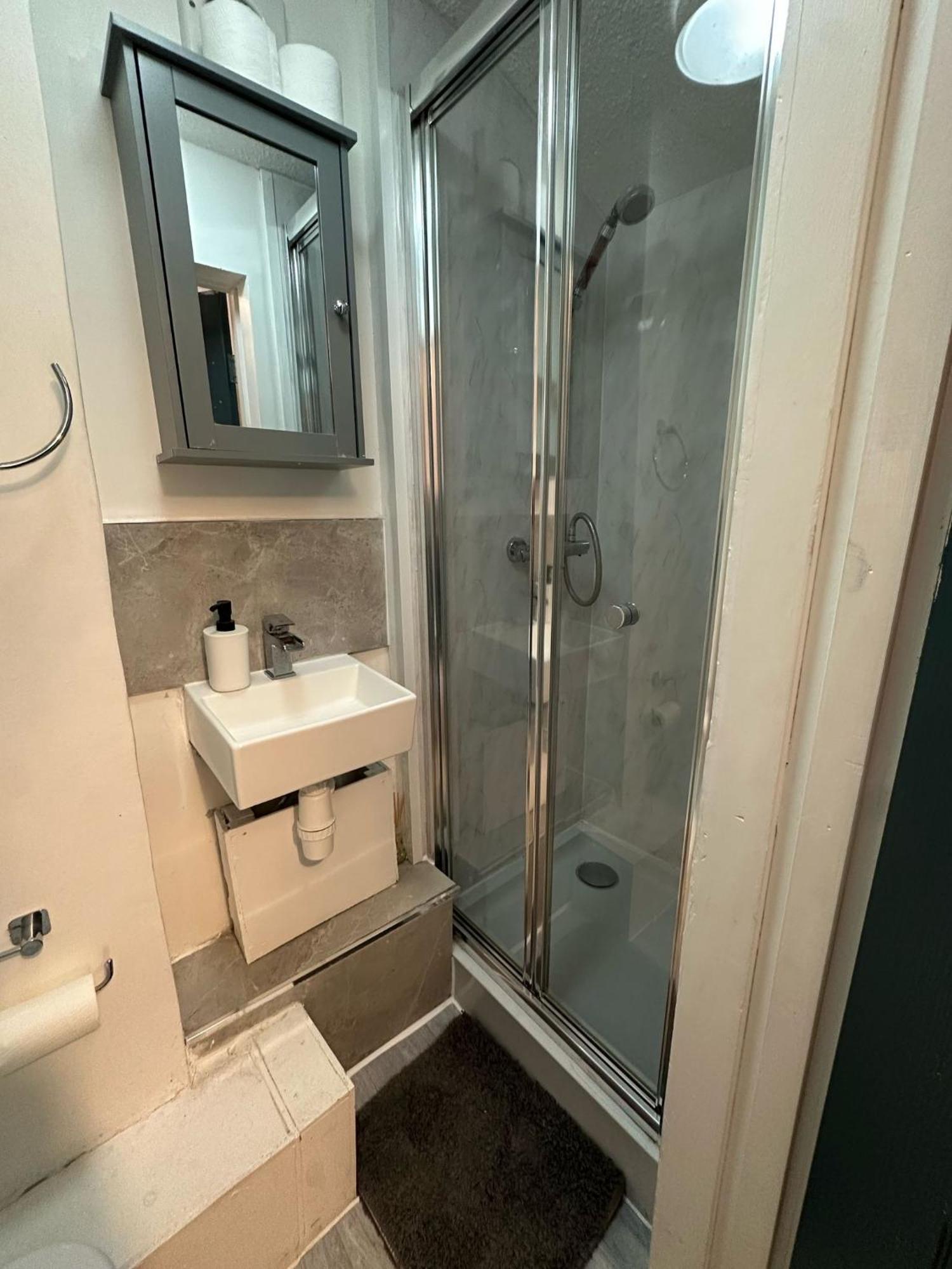 Guest house 10 Minutes To Vaux *