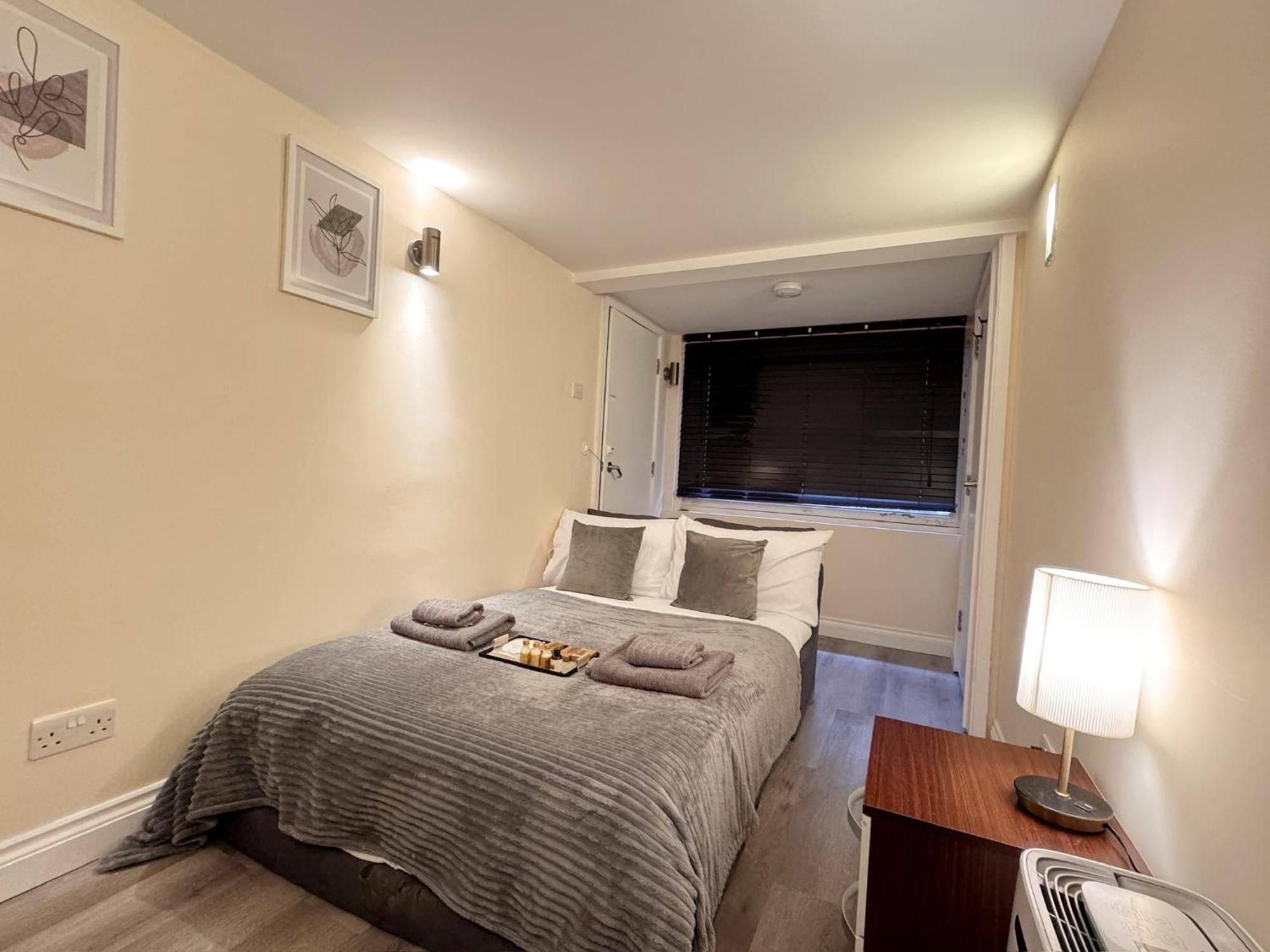 Sweet 3brs House Close To Oxford & Soho * London