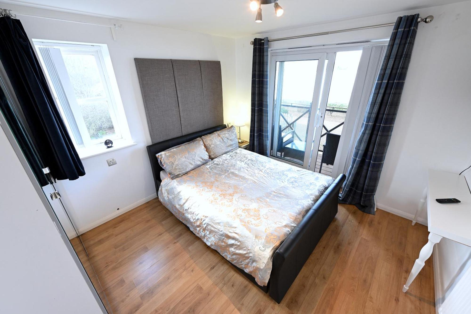 Leilighet Unique 2-bedroom With River Views! *