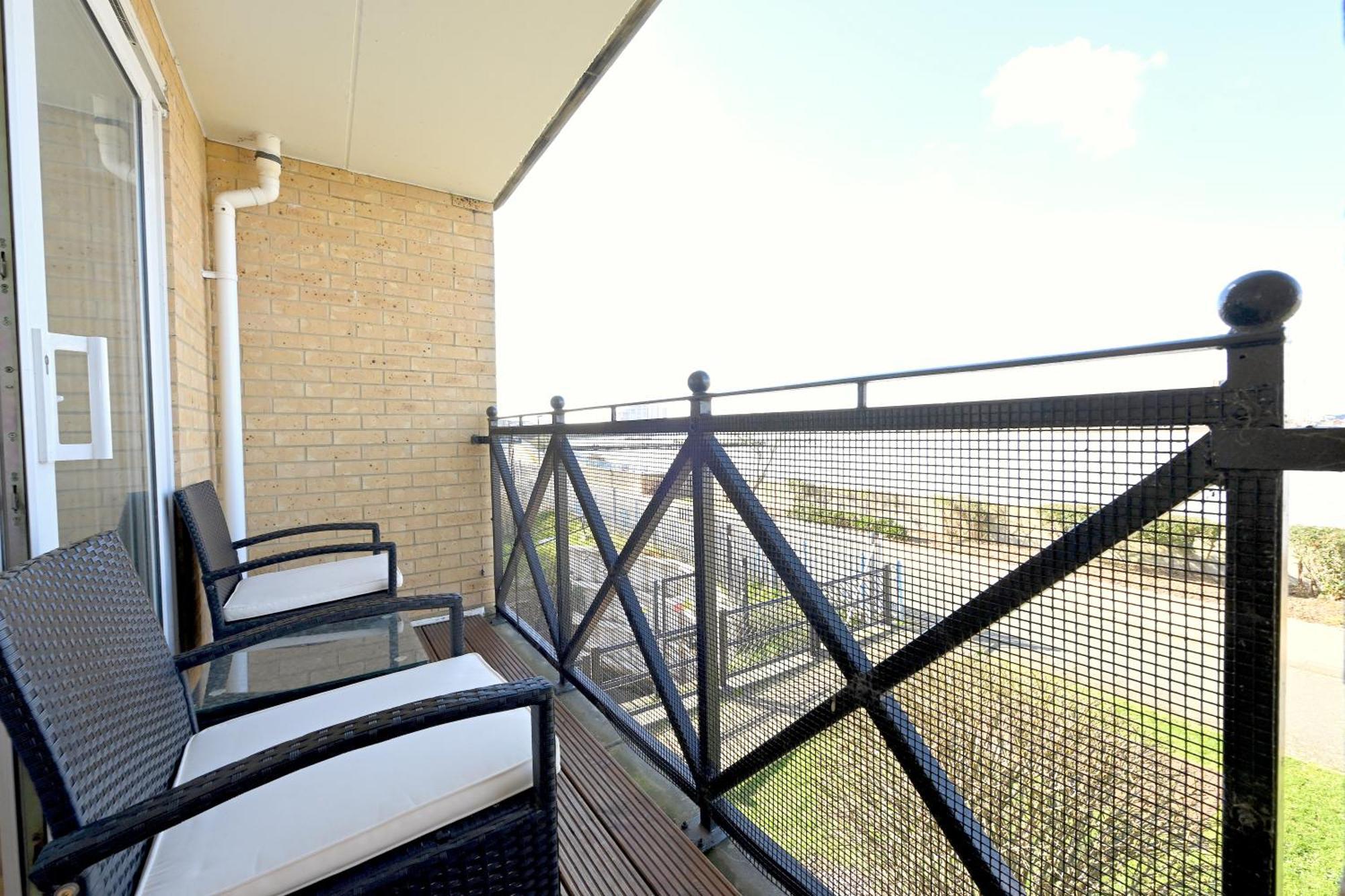 Leilighet Unique 2-bedroom With River Views! London