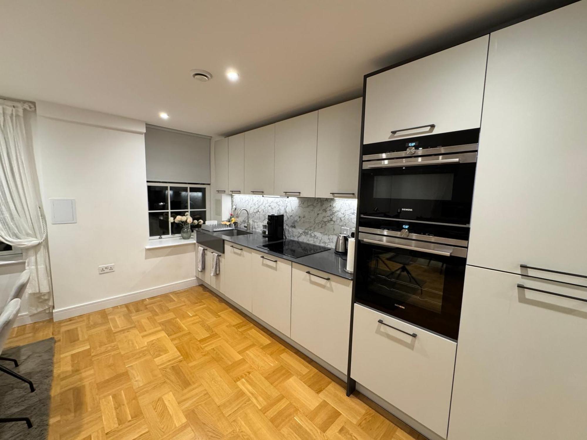High Deluxe Standard Flat For 6 People In The Heart Of