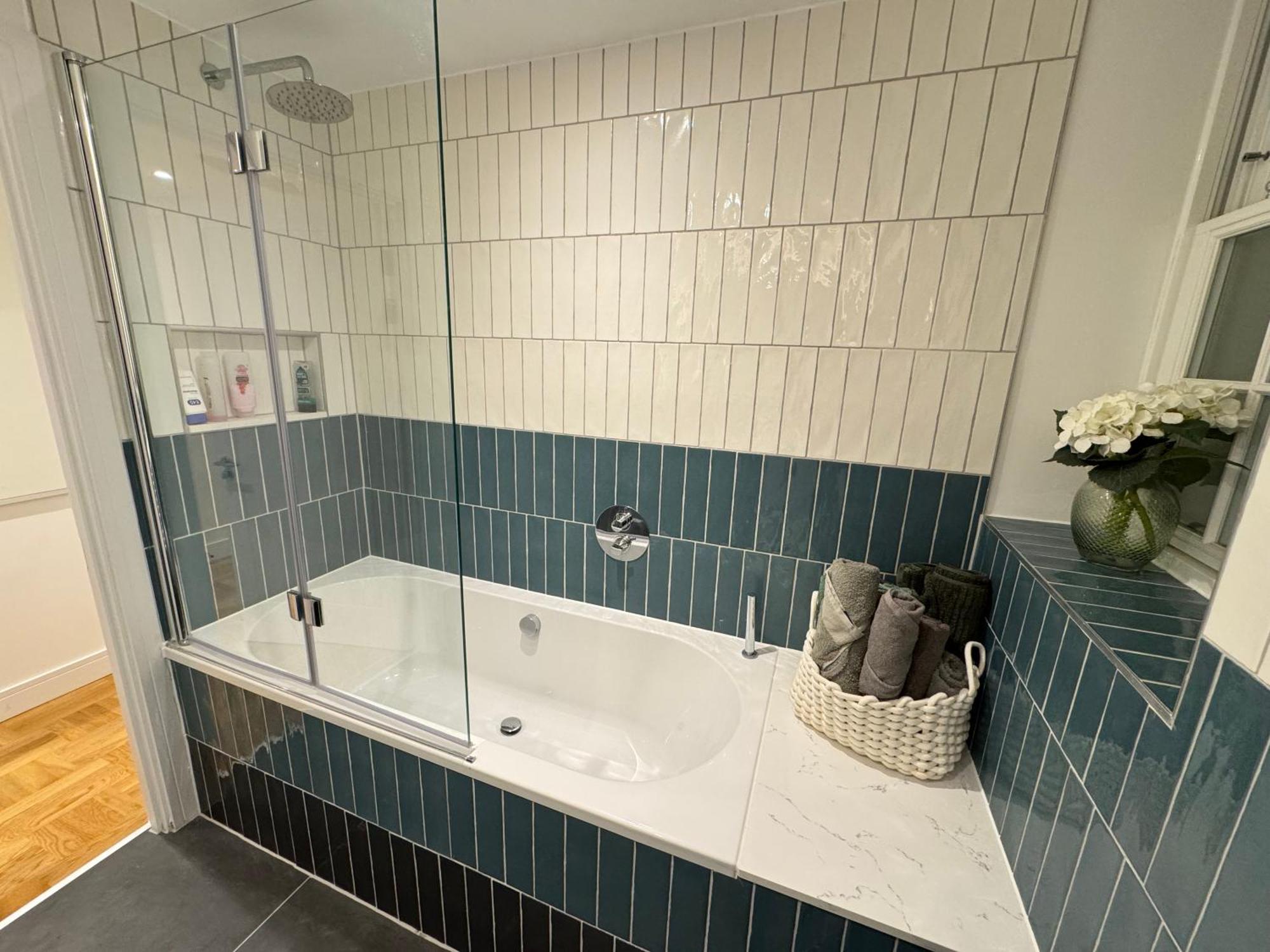 High Deluxe Standard Flat For 6 People In The Heart Of Apartment *