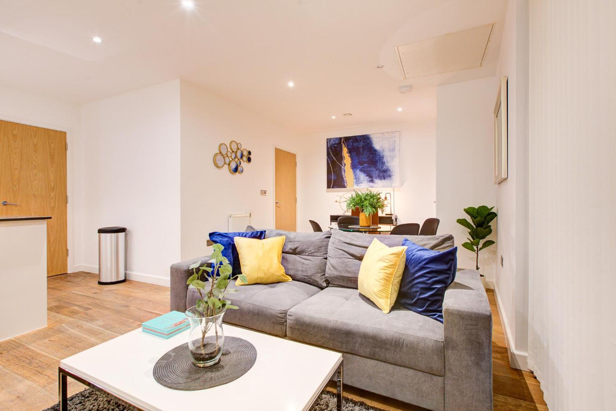 Hybrid Resi Greenwich Near O2 Arena
