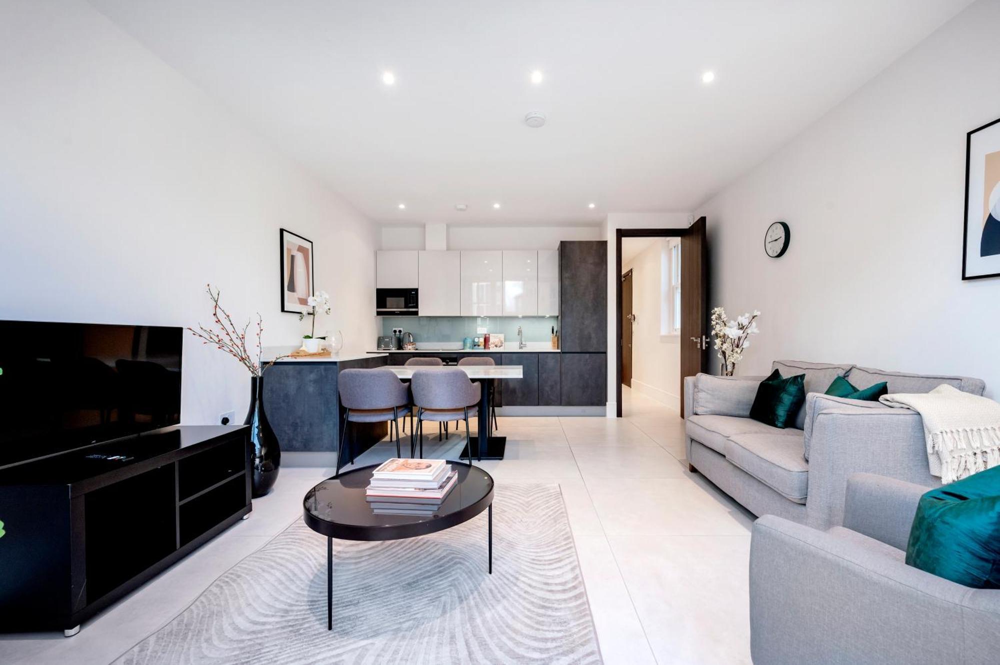 Premium Hungerford Road London