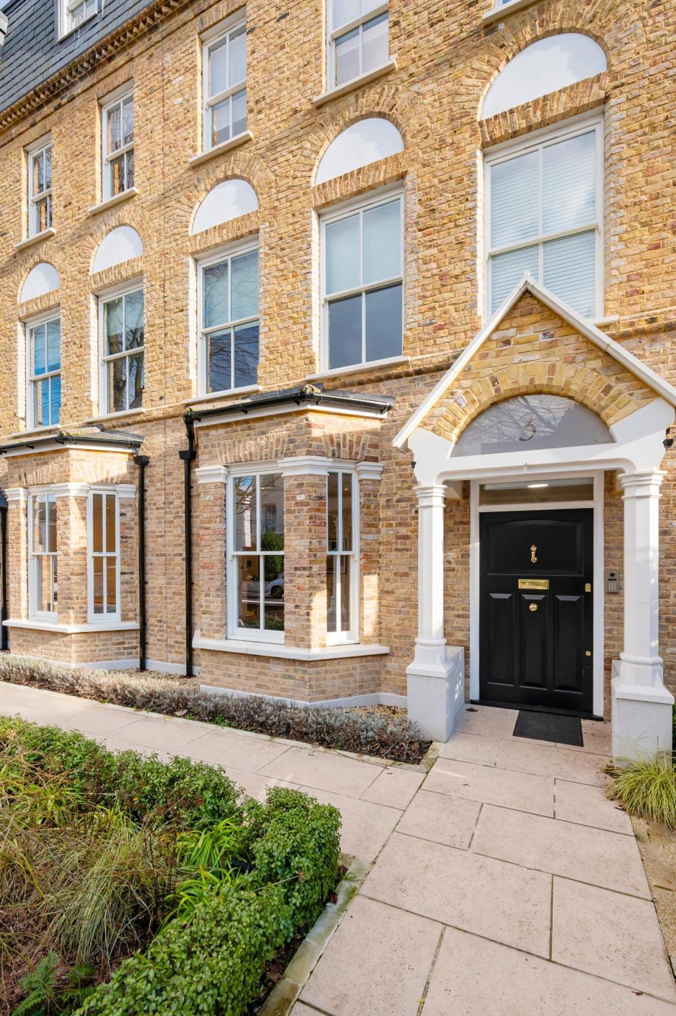 Premium Hungerford Road Apartment *