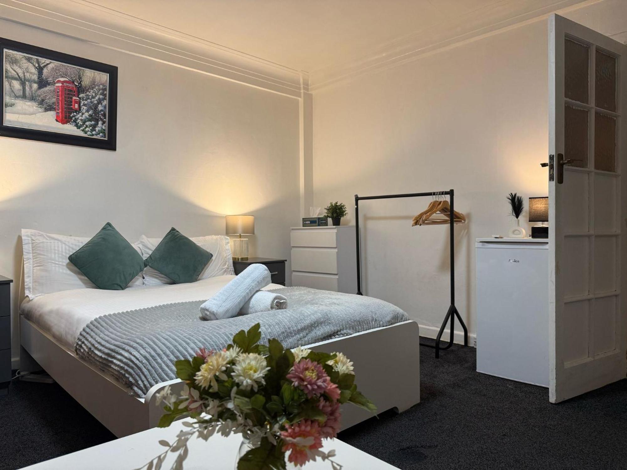 Family Near Marble Arch Apartment London