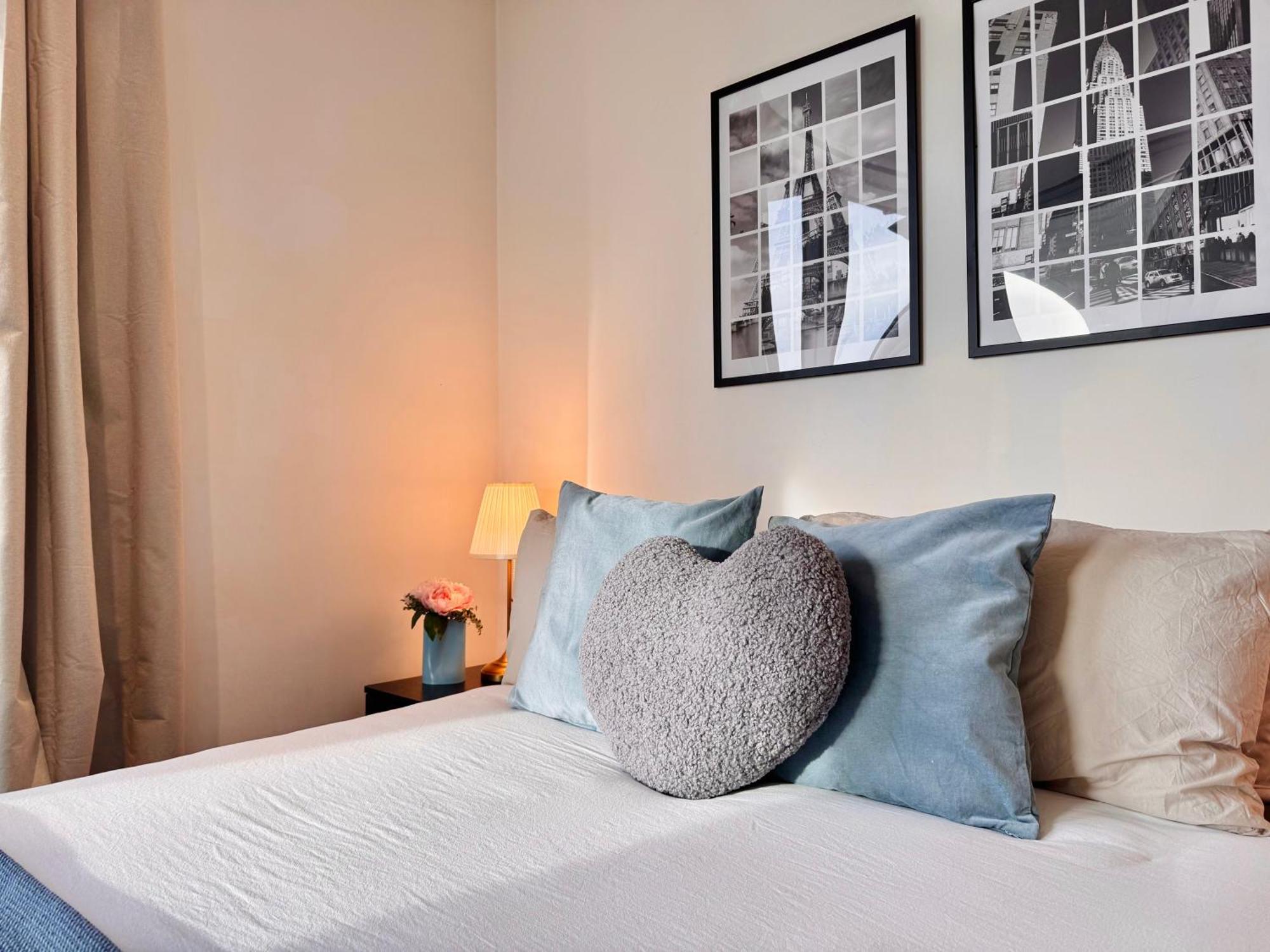 Scenic View 1-bed Near Downtown With Free Wifi Apartamento