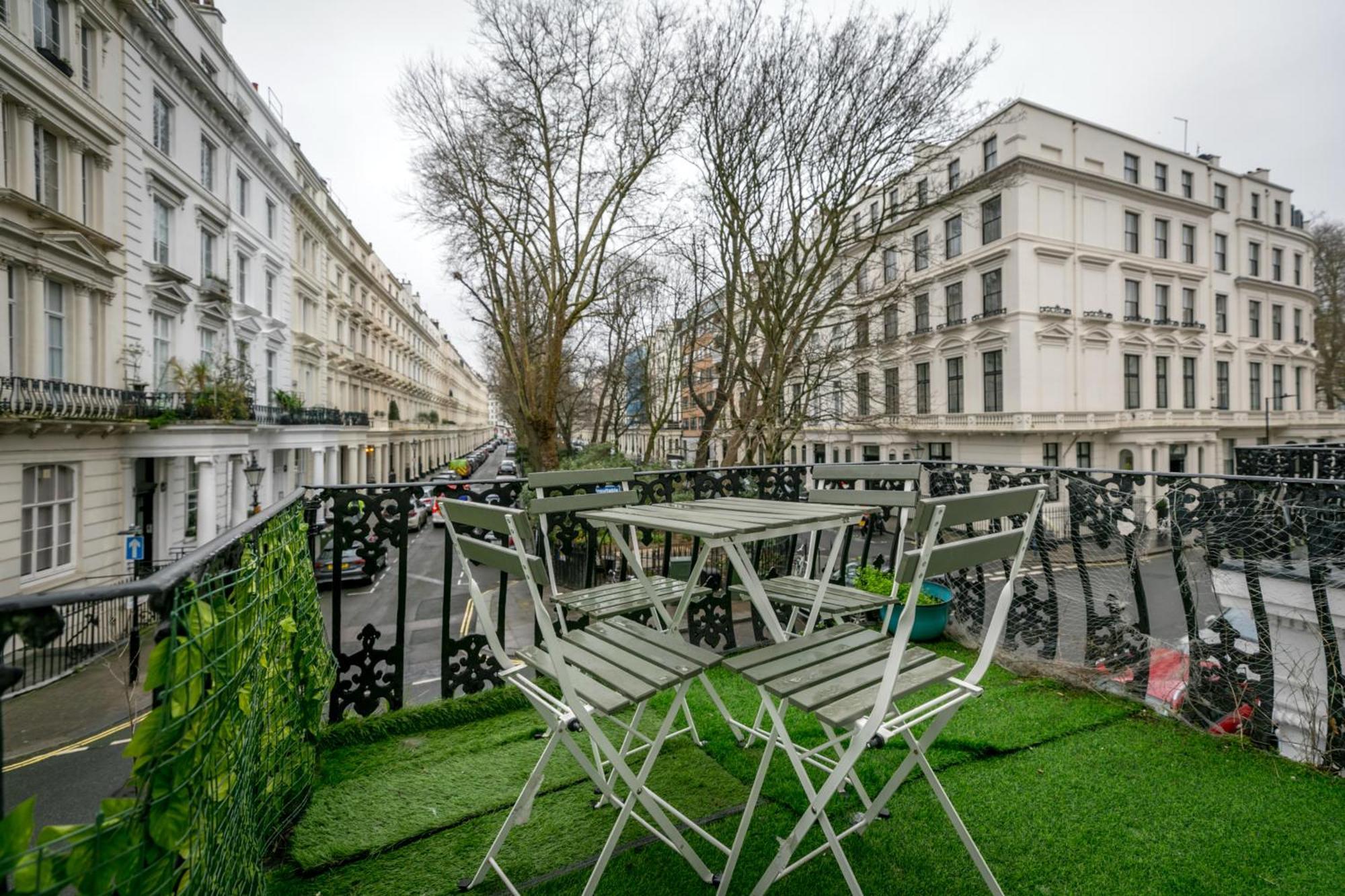 Devonshire Terrace *