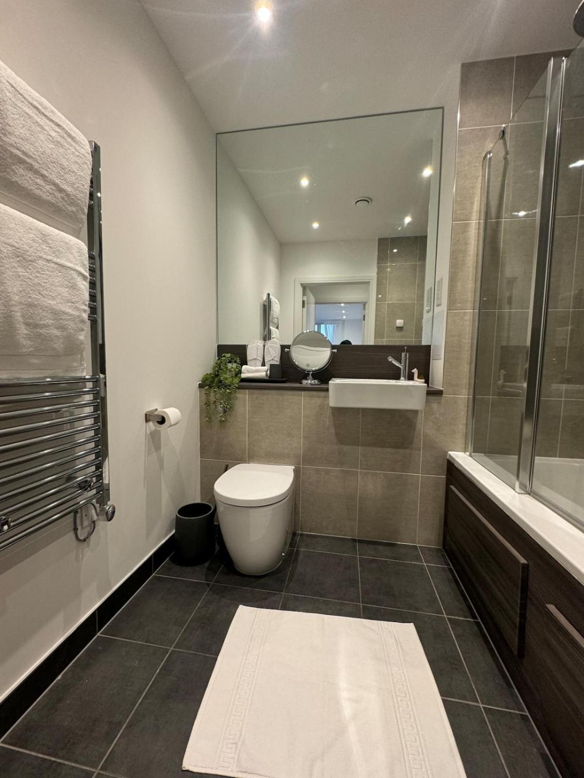 Stunning Luxury 2 Bedroom