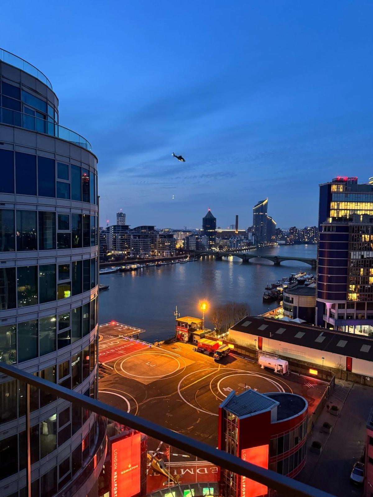 Apartment Stunning Luxury 2 Bedroom *