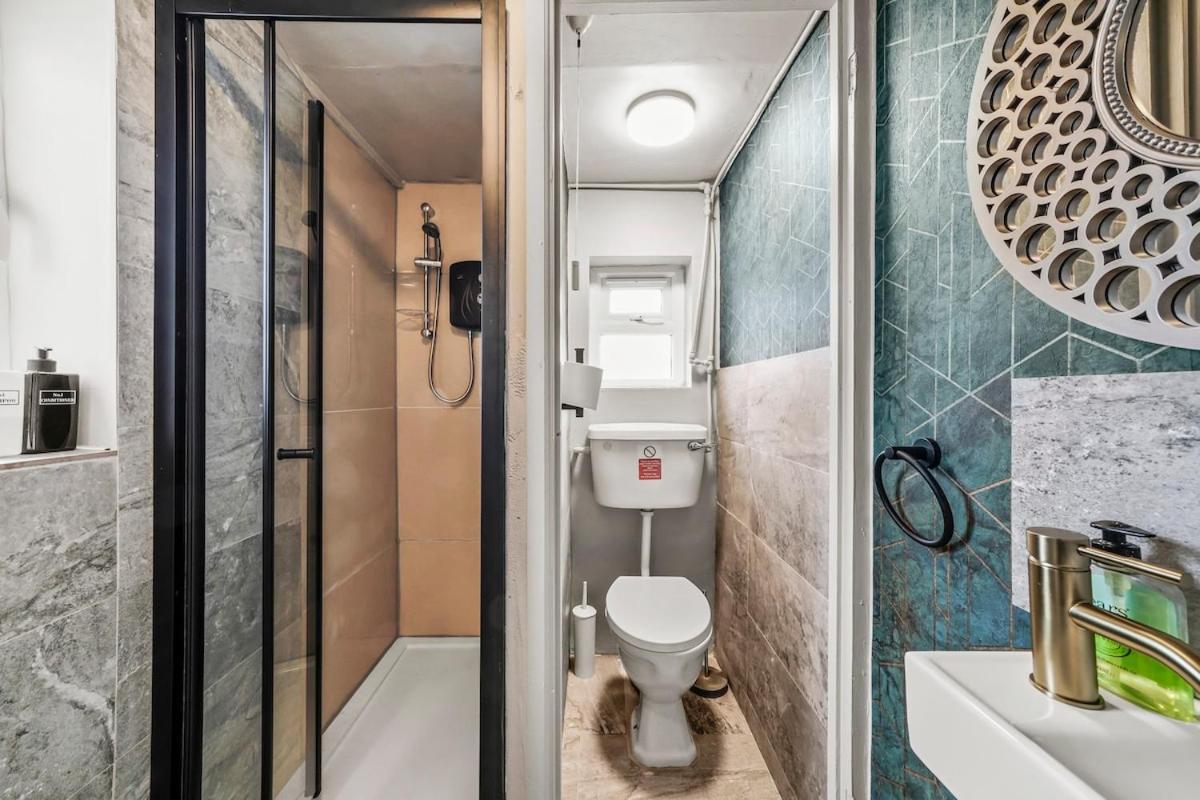 Apartamento Citystay Garden Modern 1 Bed Flat Golders Nw11
