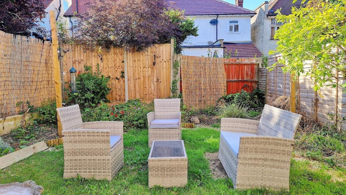 Apartamento Citystay Garden Modern 1 Bed Flat Golders Nw11 Londres