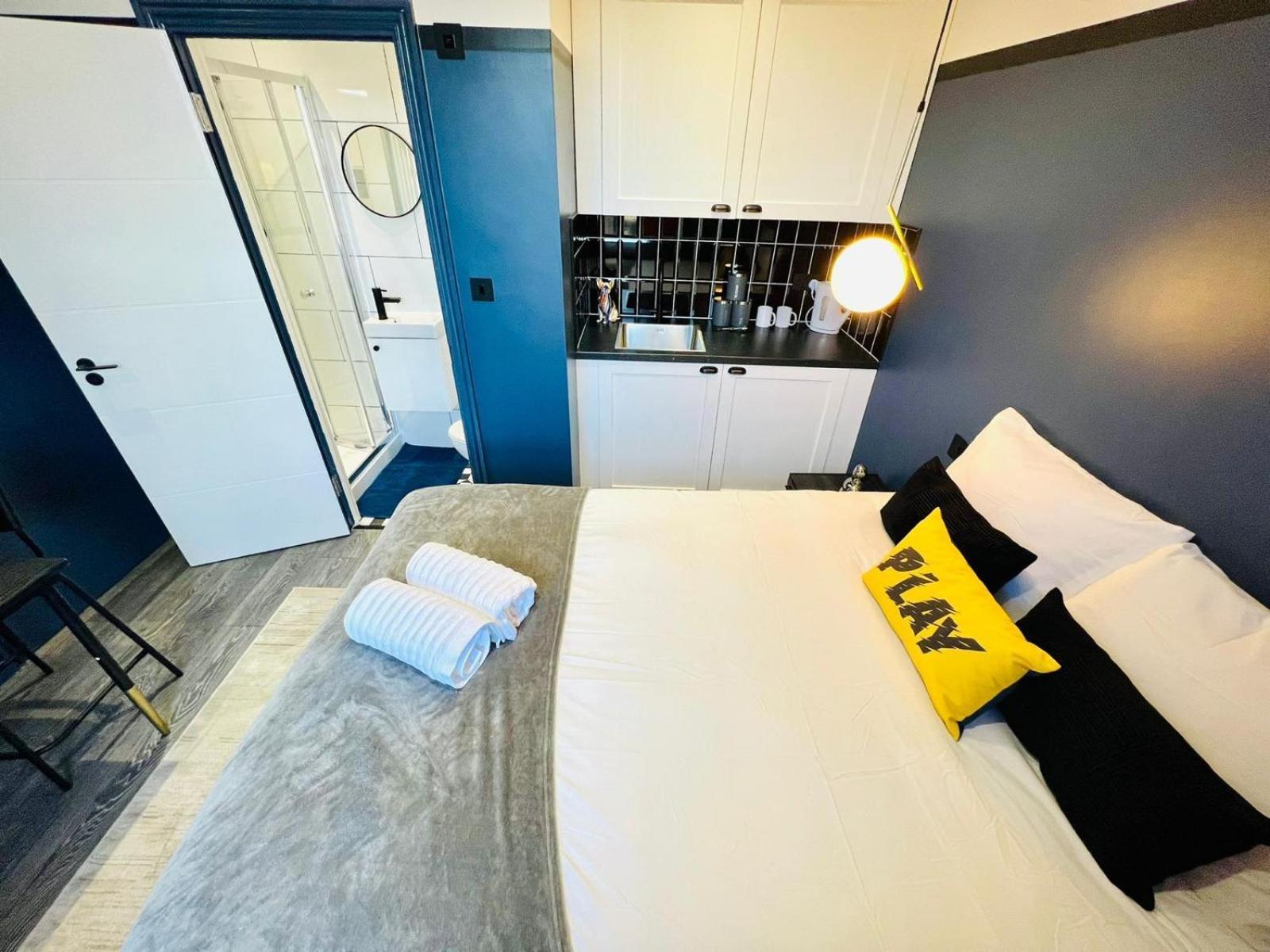 Gasthof 61 Studio, Ideal For Tourists High Recommend!!! *