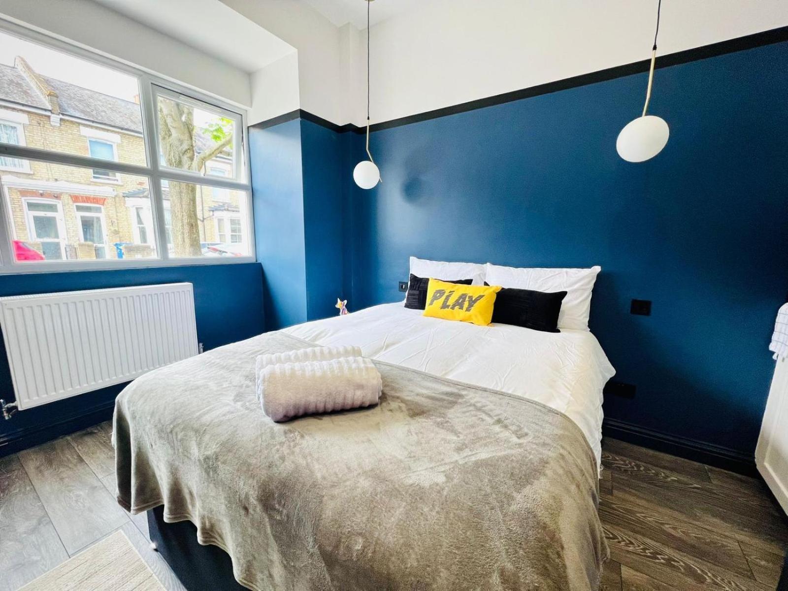 Gasthof 61 Studio, Ideal For Tourists High Recommend!!! London