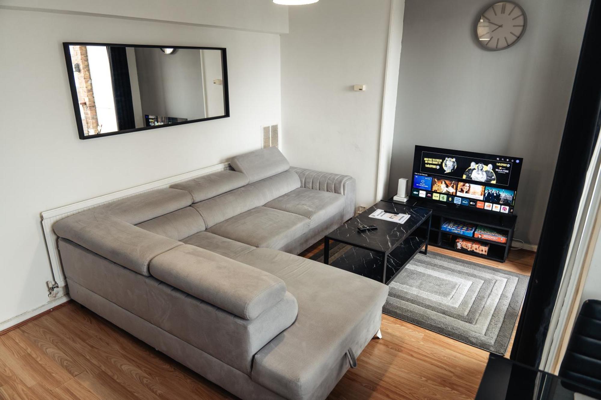 Shard View 2 Bed Entire Flat Apartamento