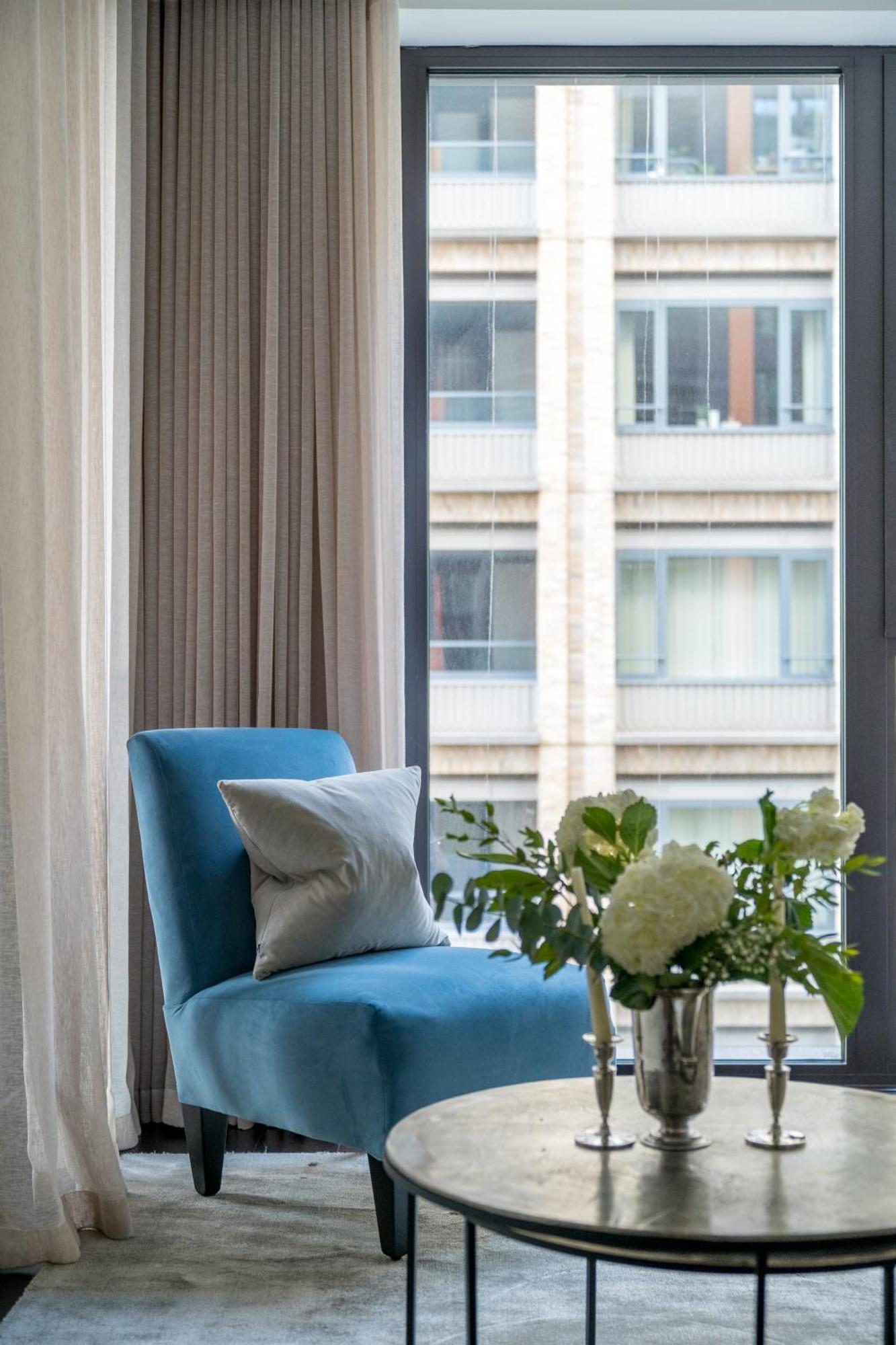 Riverfront Retreat In 2 Bed 2 Bath Appartement Londen