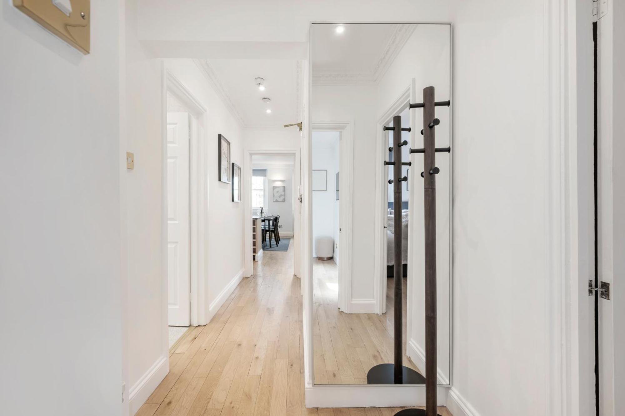 Leilighet 2 Bedr, 3 Beds, 1 Bath Thames, Trafalgar Sq