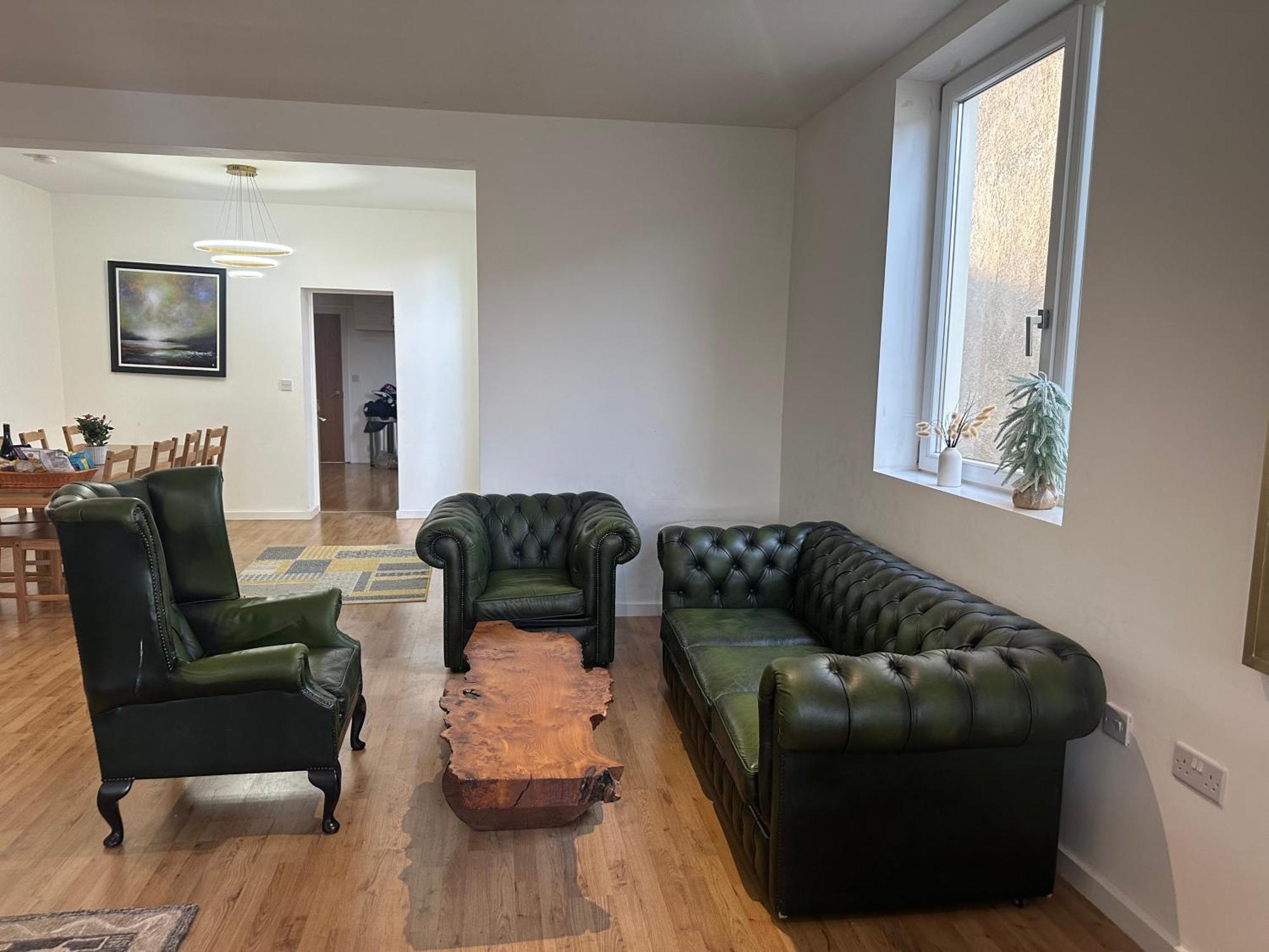 North A Spacious 7 Bedroom House Accommodating Up To 18 People Complete With Own Gym And Table Tennis * Londres