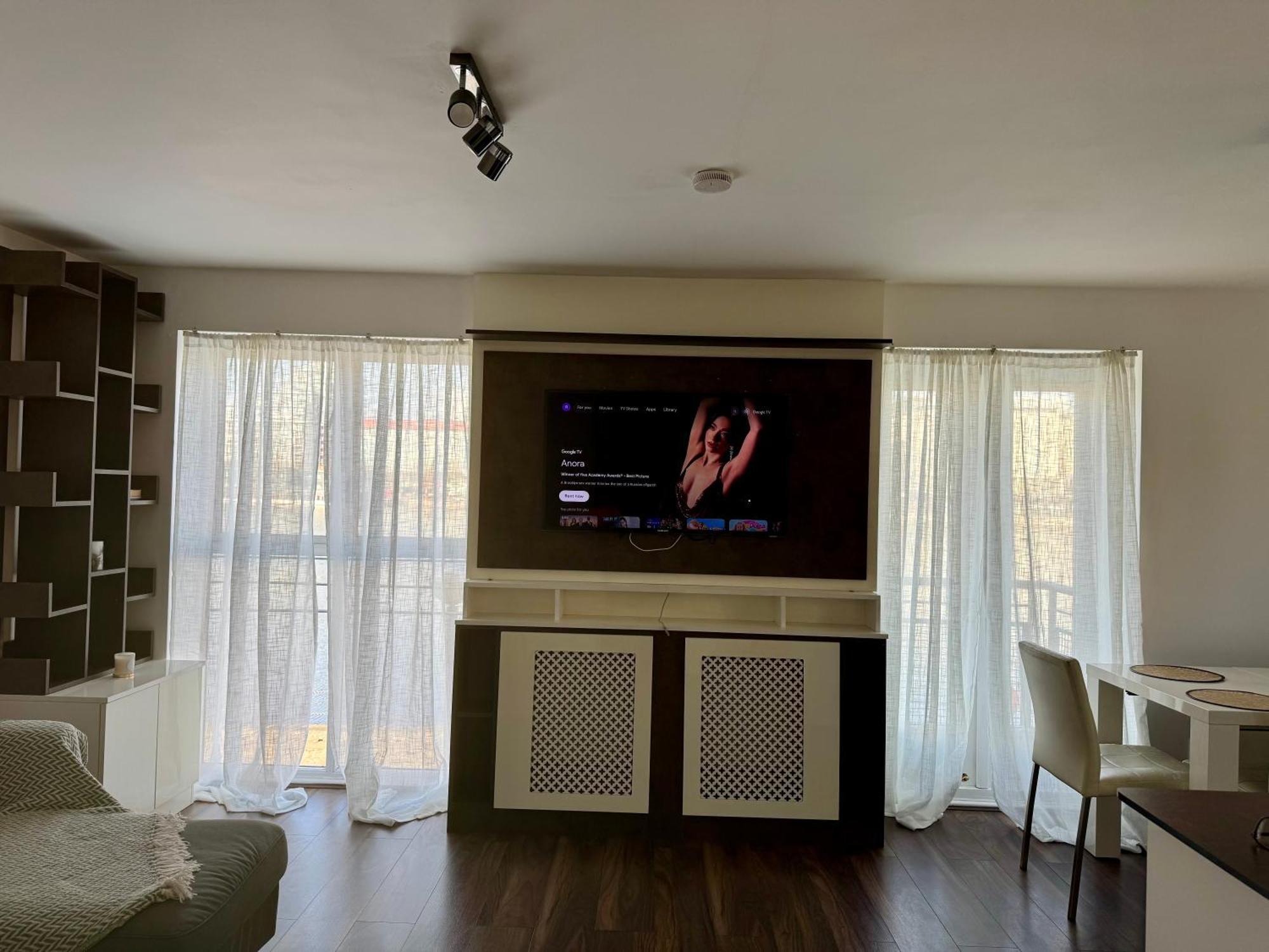 Apartment Excel O2 Arena - With River View