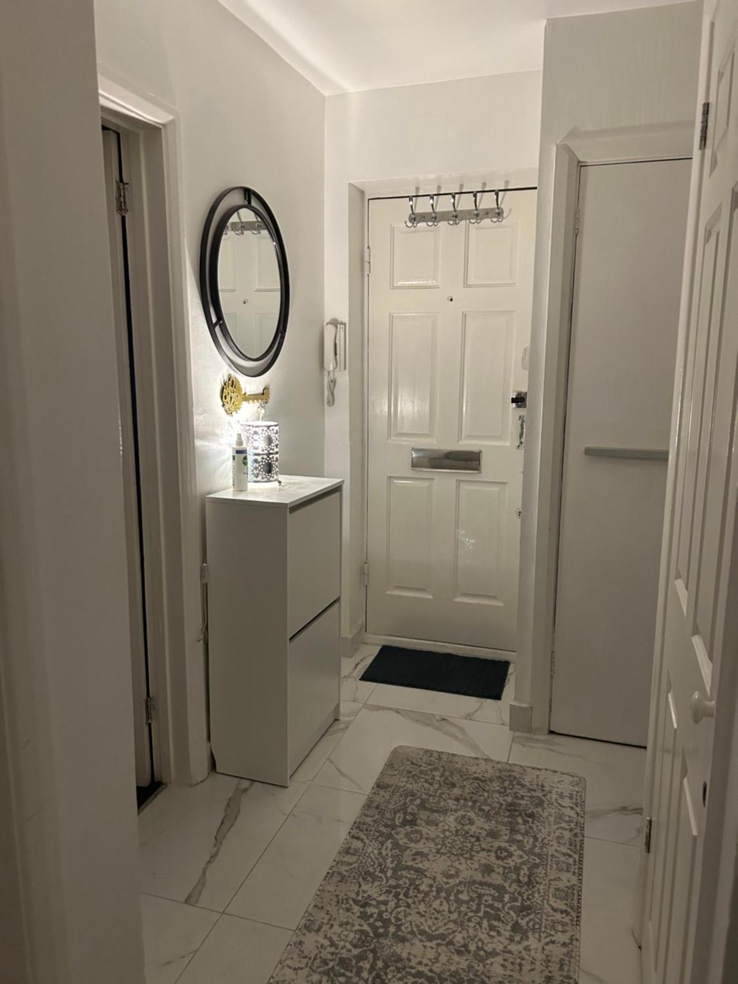 Apartment One Bedroom Flat In Chiswick W4