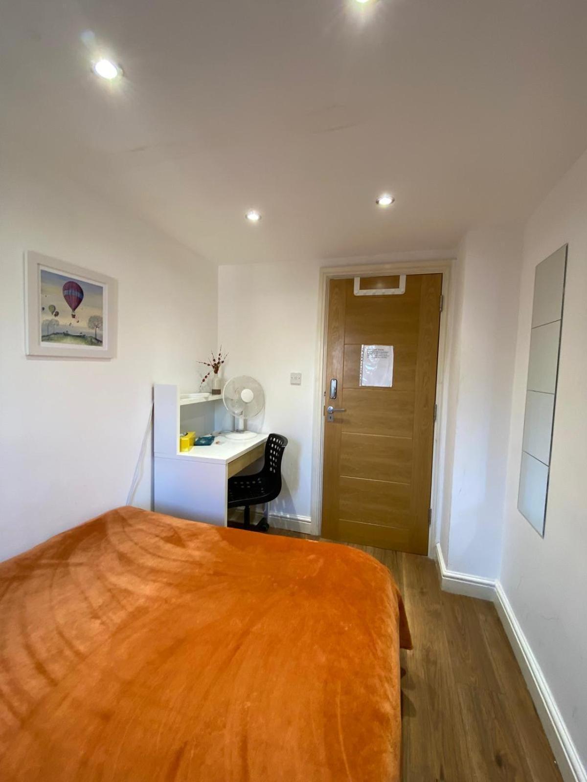 Comfy Bedrooms Near Euston Station - 1 Exmouth Homestay London