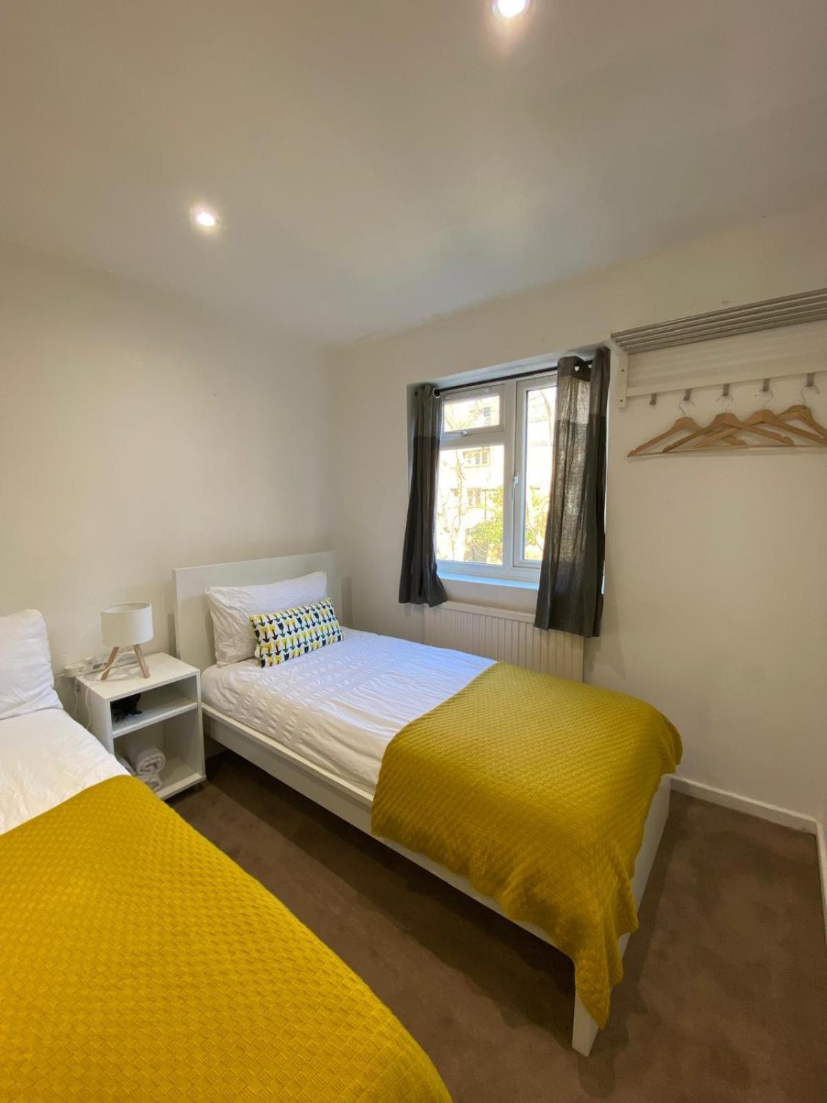 Comfy Bedrooms Near Euston Station - 1 Exmouth Homestay *