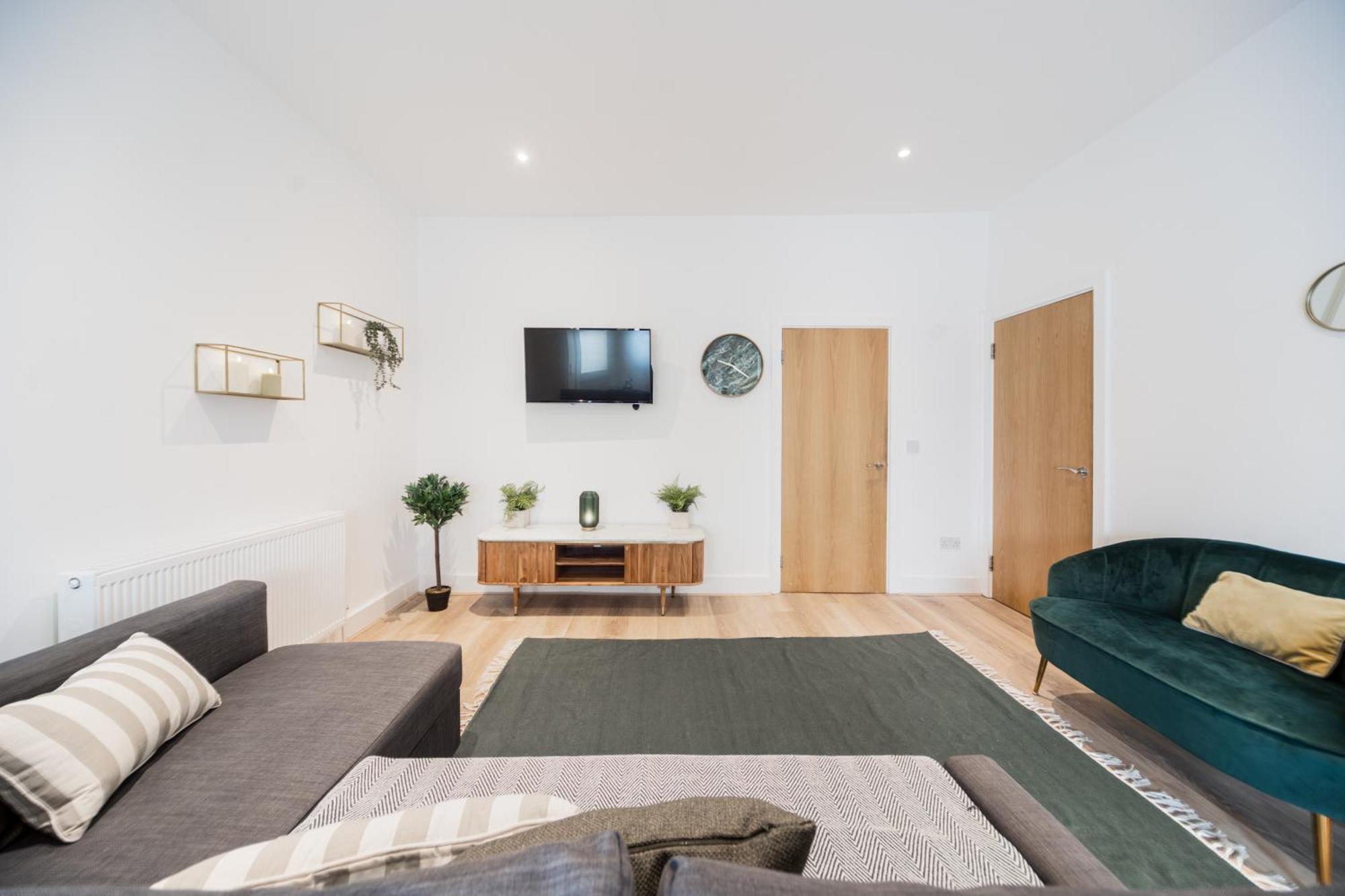 Stylish - Kensington Apartment