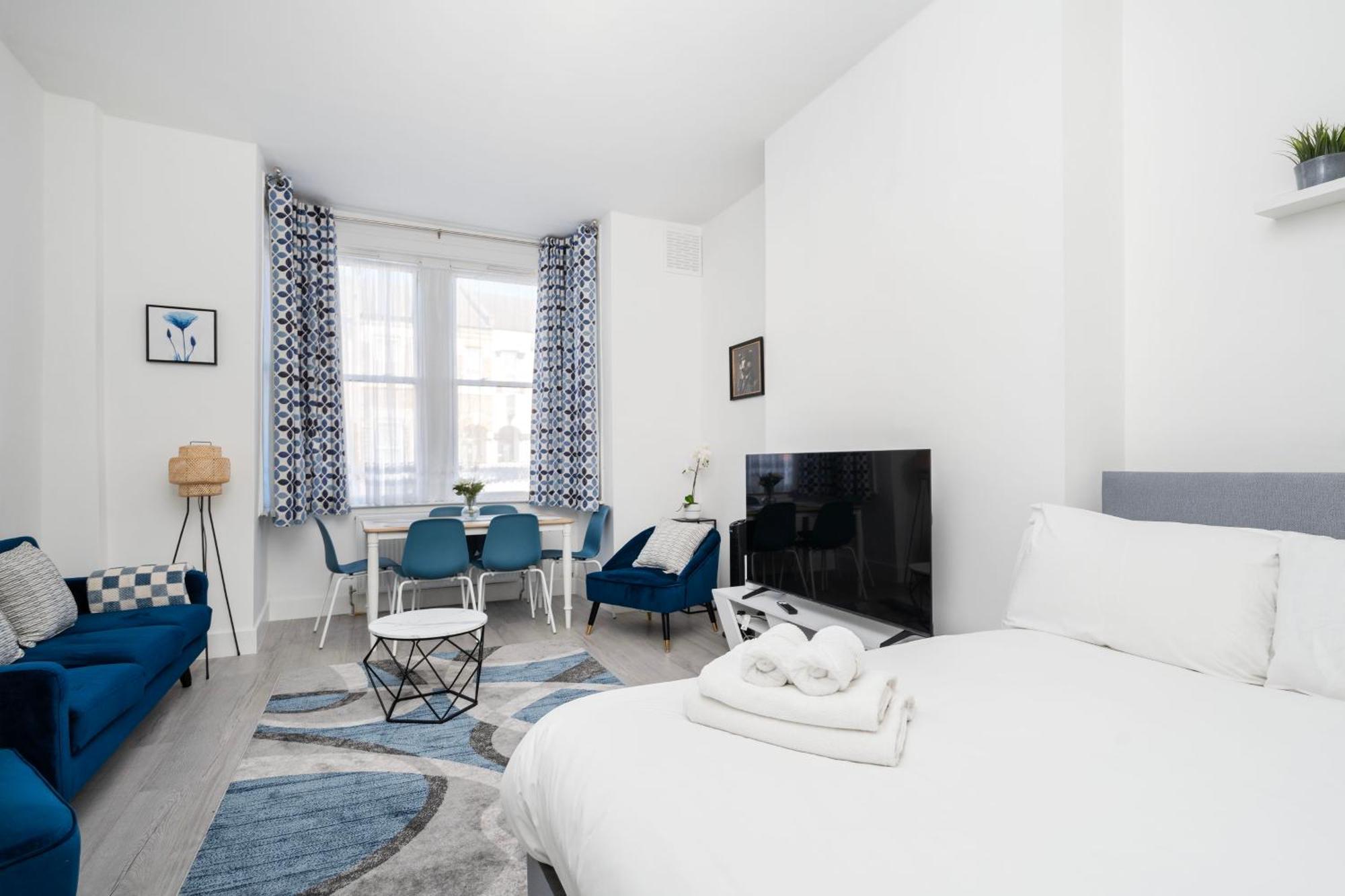 Luxury Apartment London