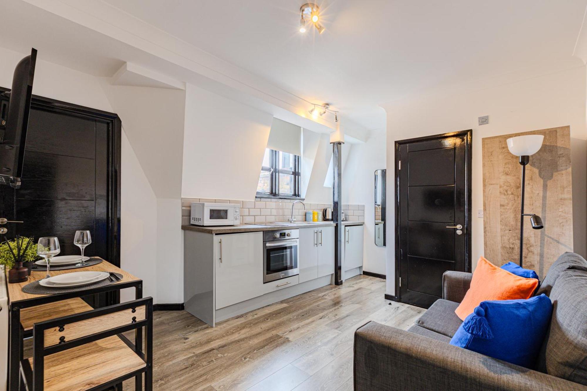 Apartment Langdon Apartments, Bouverie Place *