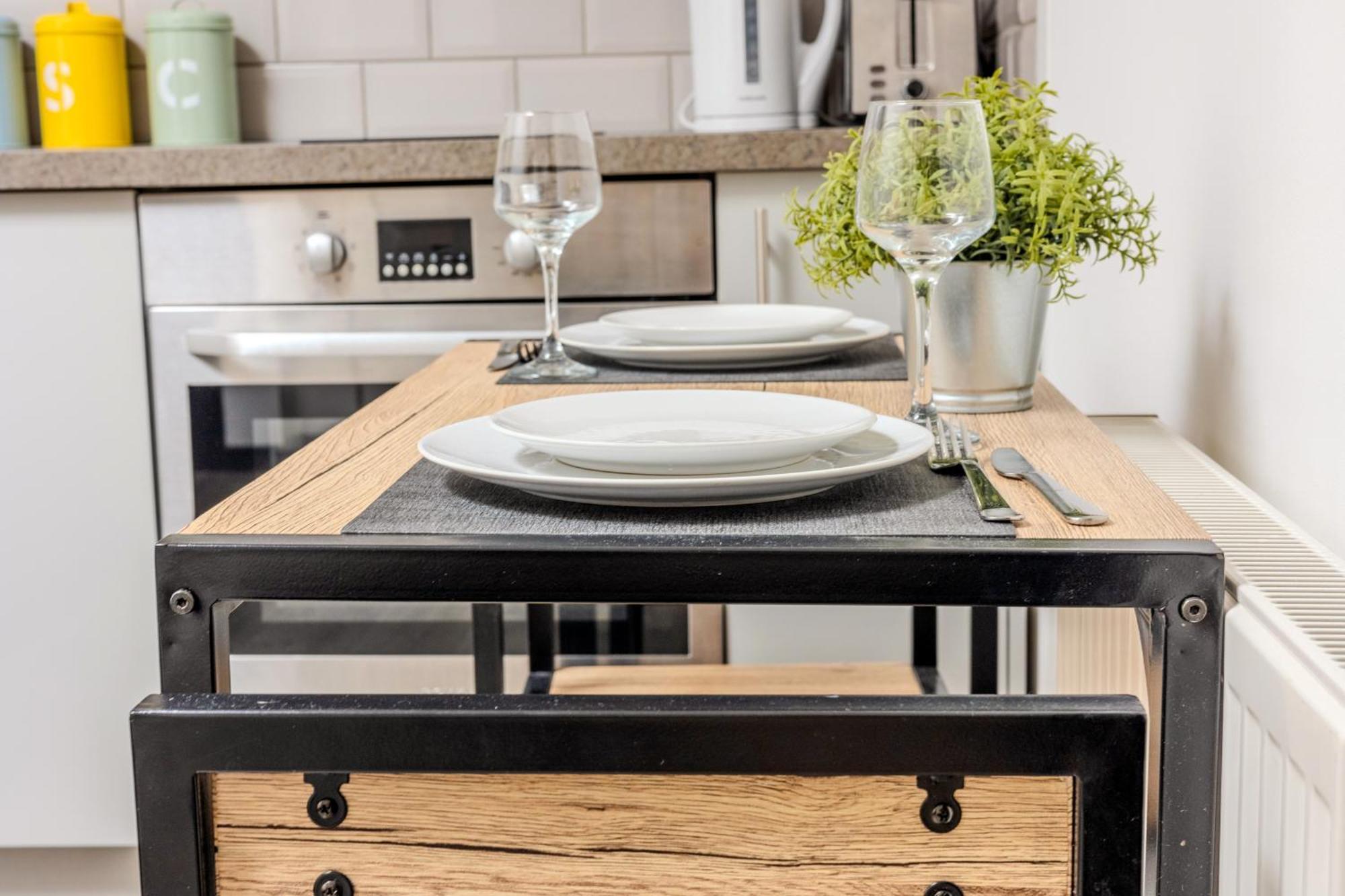 Langdon Apartments, Bouverie Place London