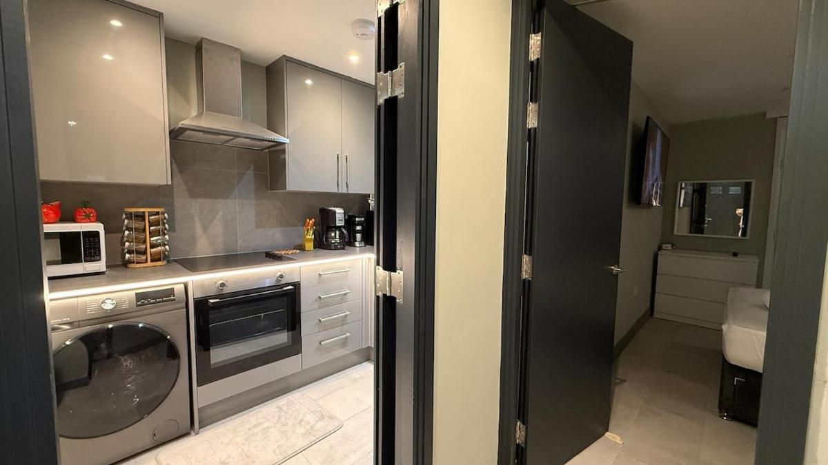 Apartment Stylish 1-bedroom Escape London