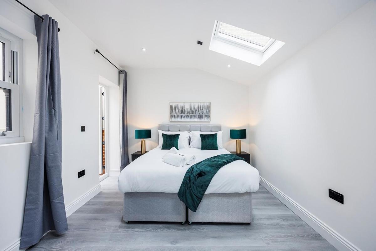 Apartment 2 Bedroom Ground Floor In East Dulwich , Leisure , Ideal For Long Weekly & Monthly Offers