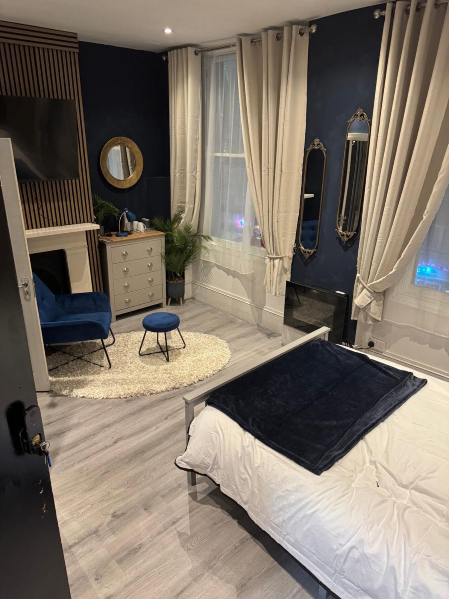 Aimi Luxury Living Guest house