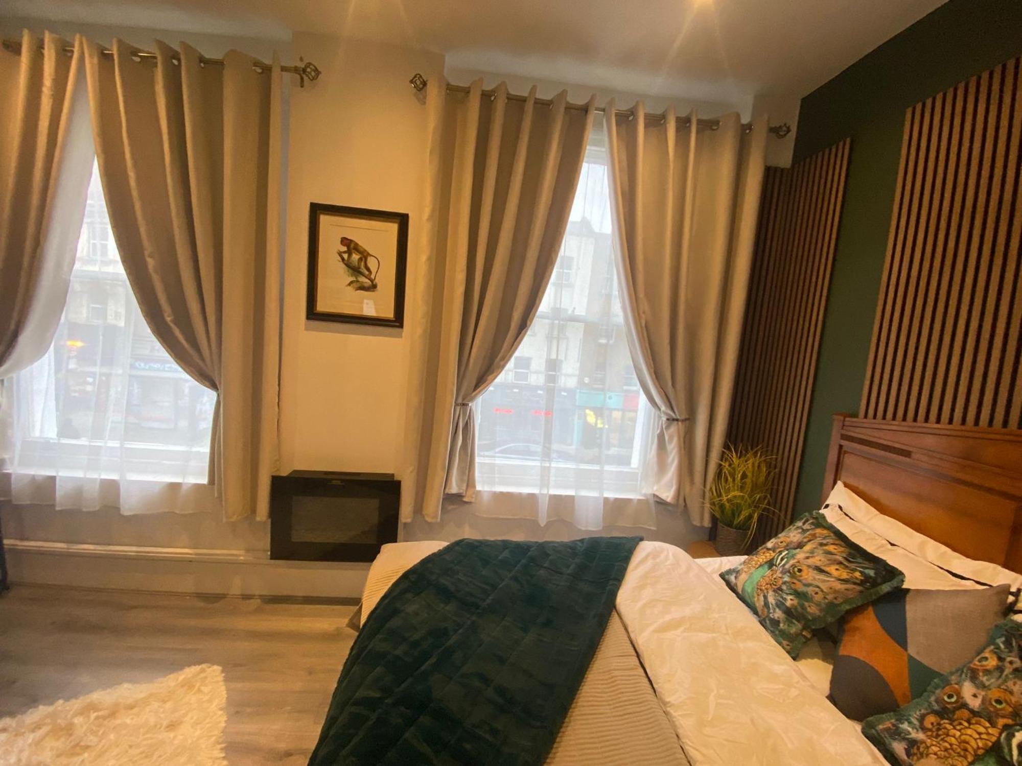 Aimi Luxury Living Guest house *
