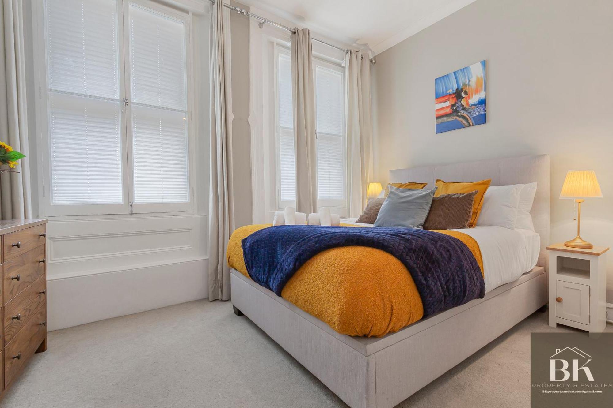 Apartment New Luxury 2 Bed 2 Bath Flat E14 London