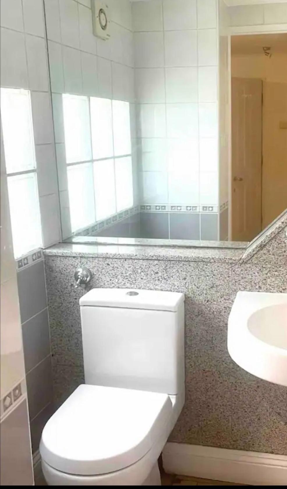 Apartment 8 Beds House London