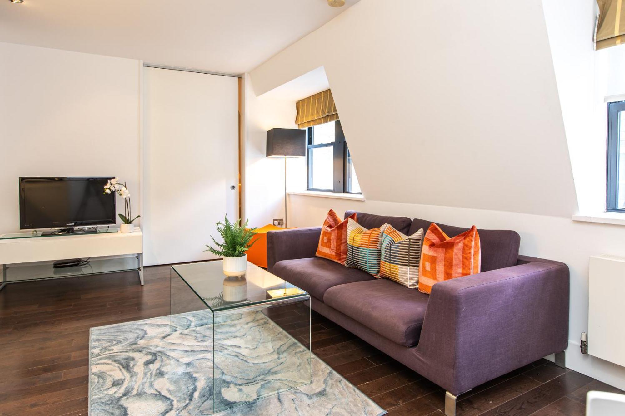 Comfortable 1br Flat Near Monument Station! * London