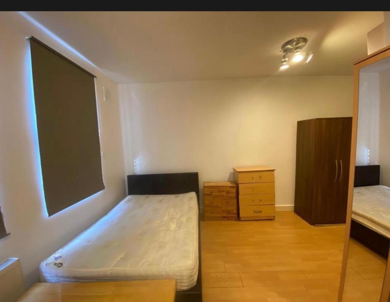 Golders Ways * London