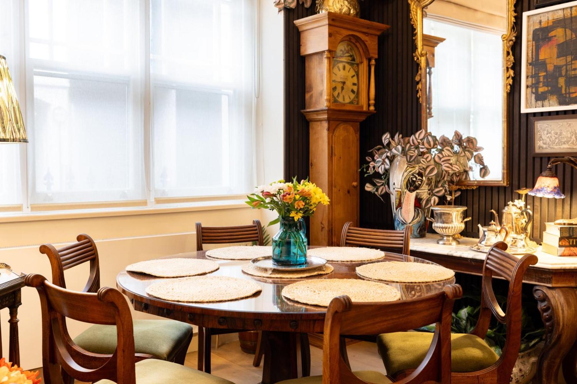 Apartment Large 4-bed 8-guests W Patio 1841 House Paddington London