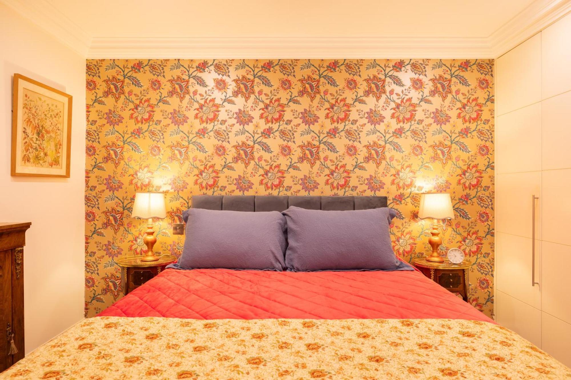 Large 4-bed 8-guests W Patio 1841 House Paddington London