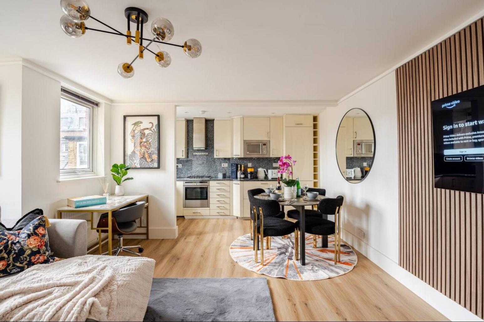 Floor Luxury Penthouse - Sleeps 6 London