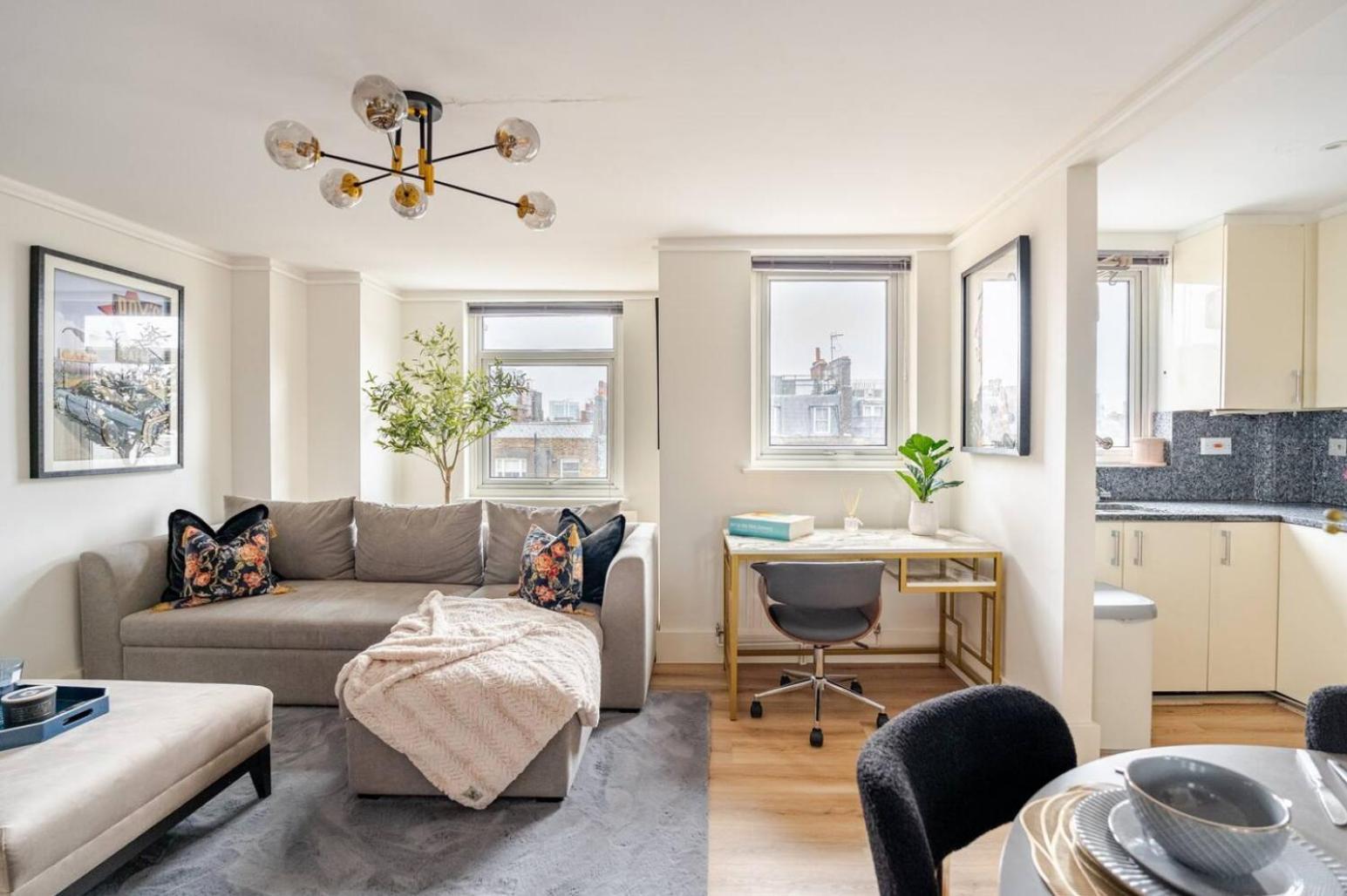 Floor Luxury Penthouse - Sleeps 6 * London