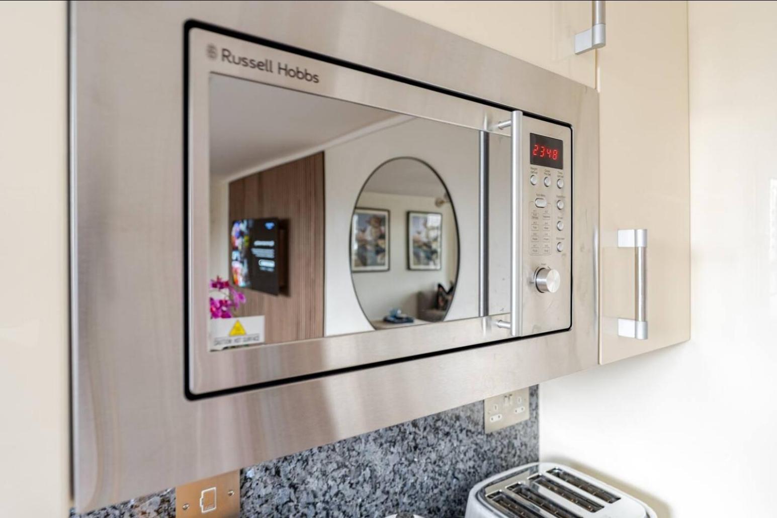 Floor Luxury Penthouse - Sleeps 6 Apartment