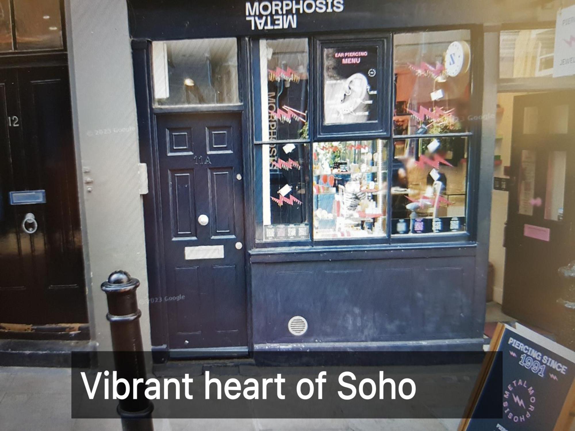 Vibrant Heart Of Soho * London